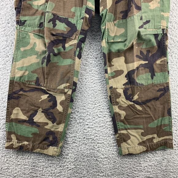 VTG Army Marine Woodland CAMO Cargo Mens Pants Button Fly Size Small Short - Picture 5 of 16